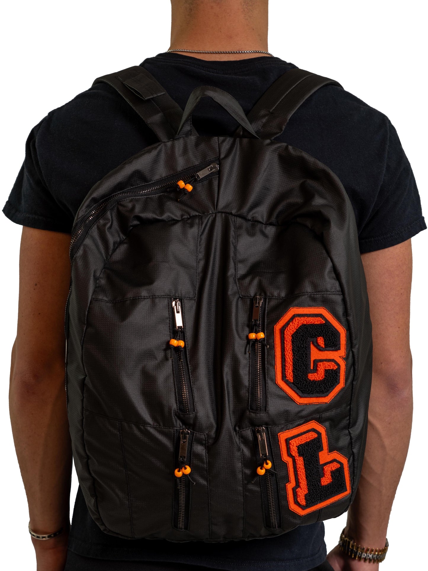 CURVE ZIPPED CARRYALL