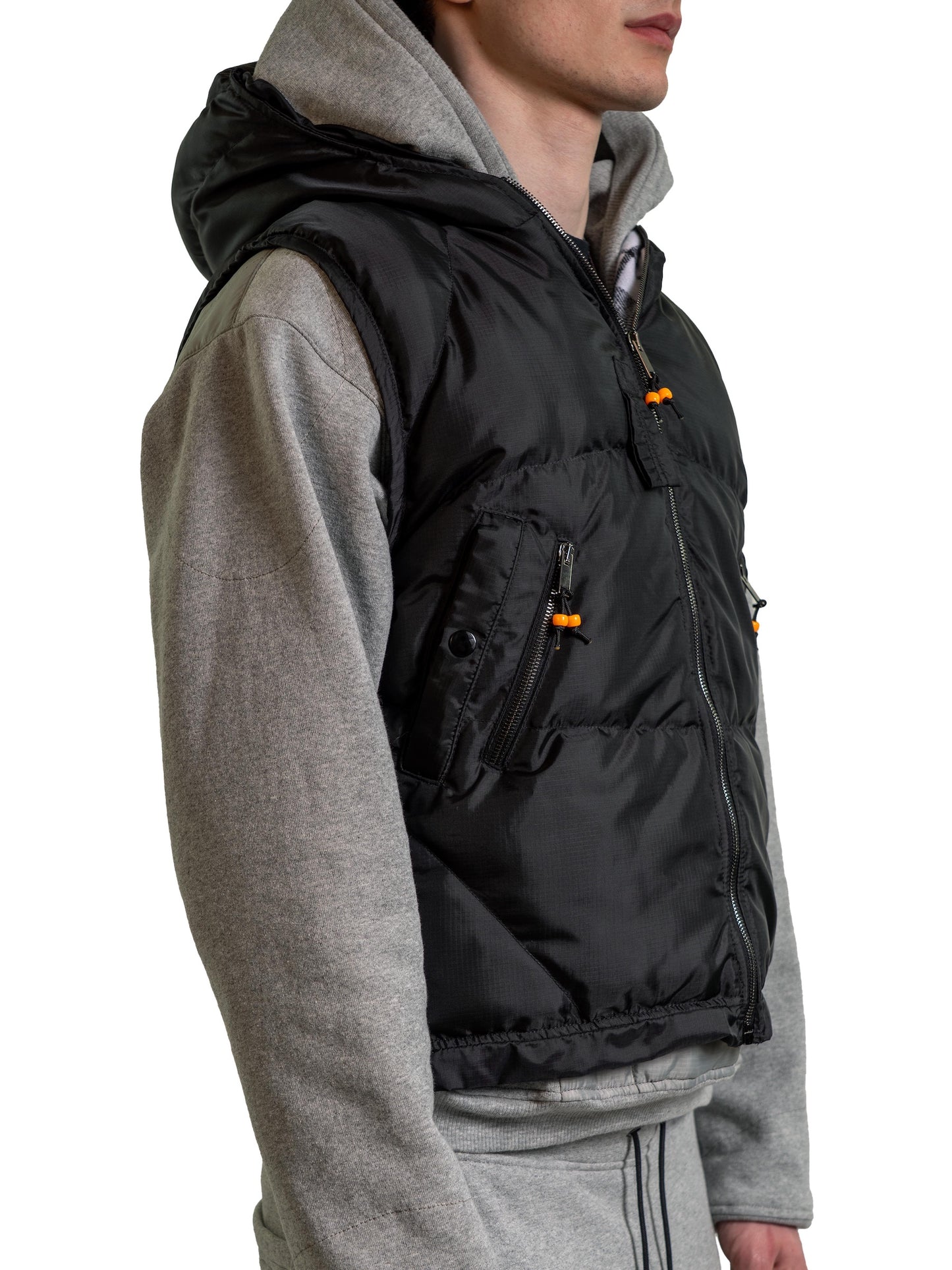 CURVE STITCHED VEST