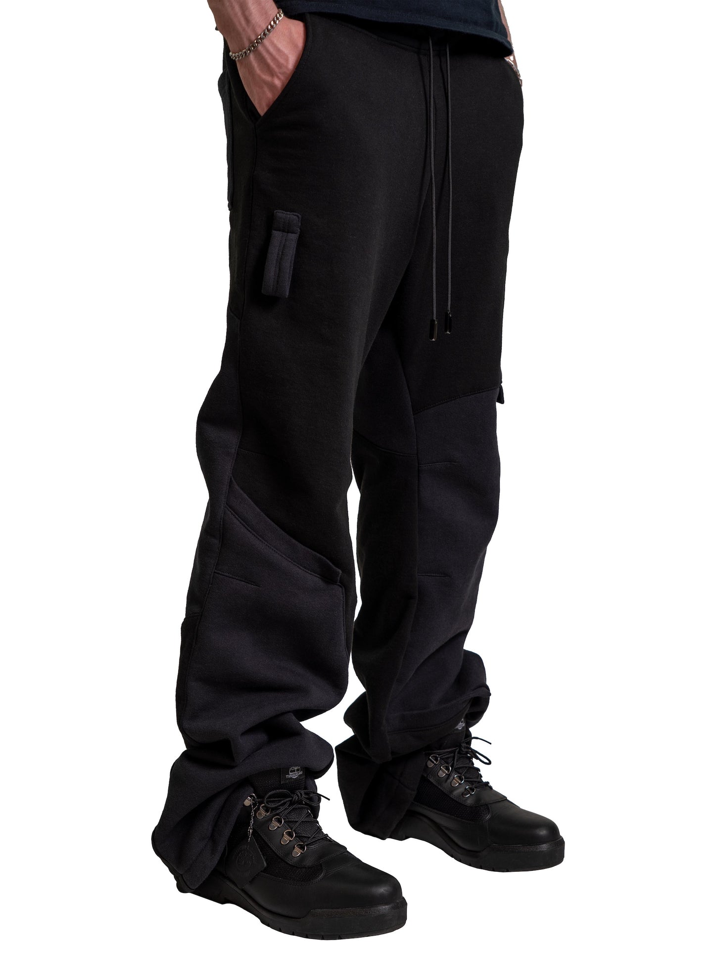 SECTION SPLIT SWEATS