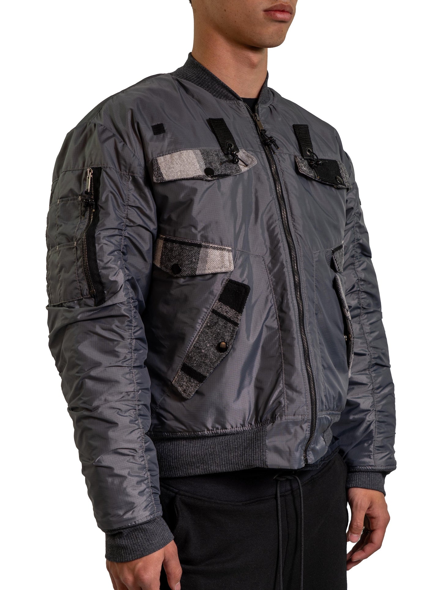 TACK ON BOMBER